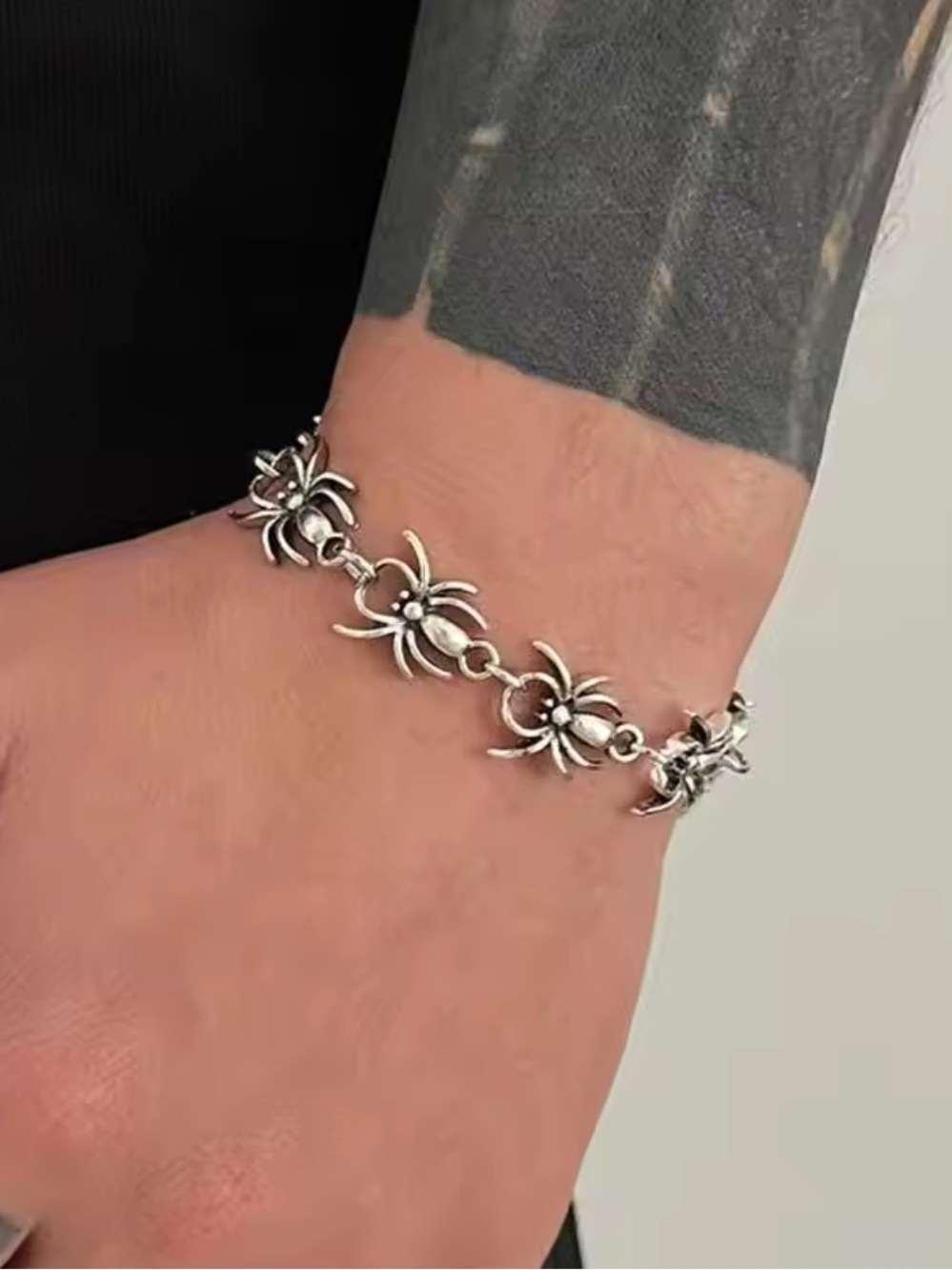 Kohl's Silver Spider Link Bracelet for Men